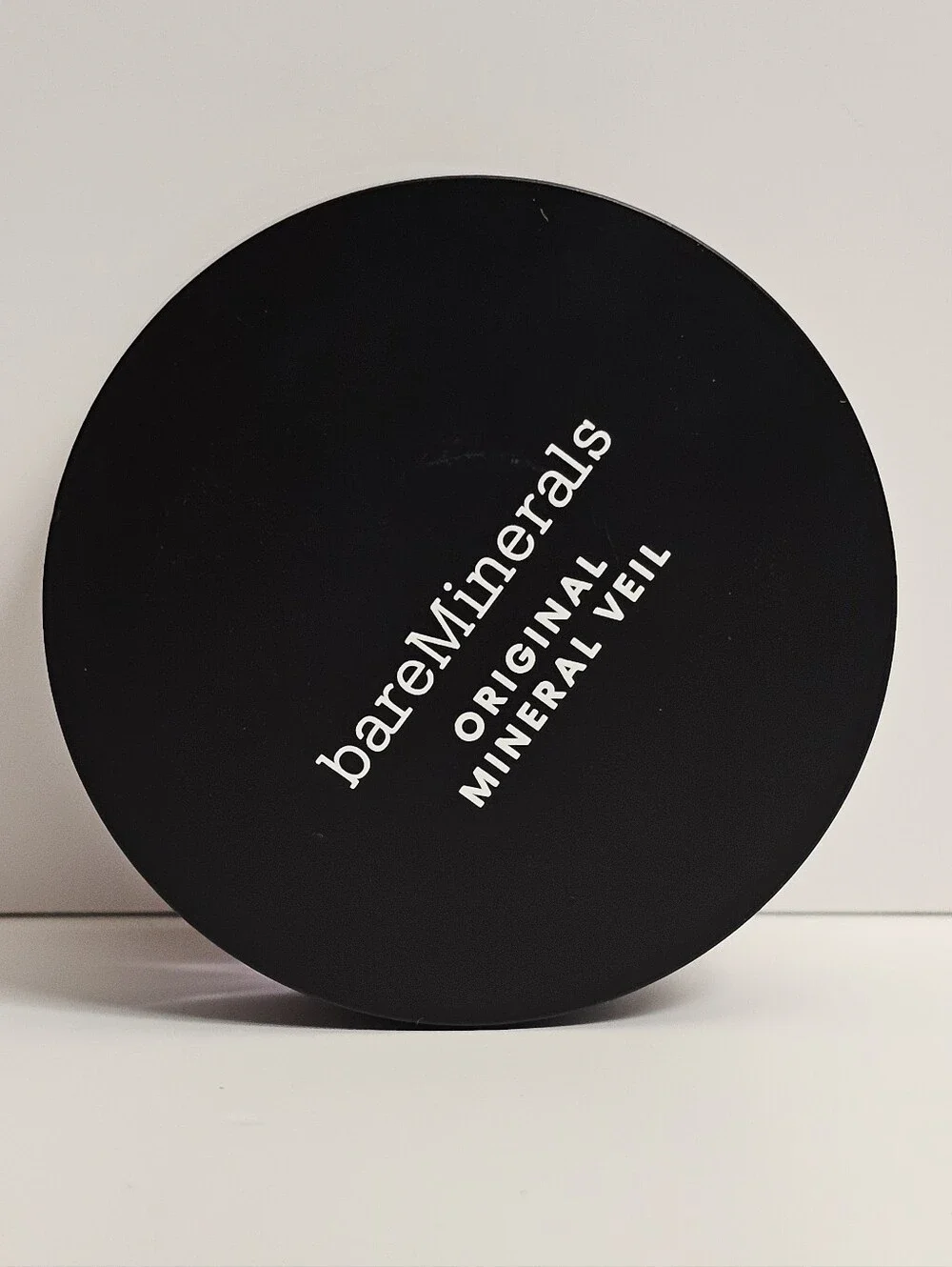 bareMinerals Mineral Veil Finishing Powder Original Translucent loose setting